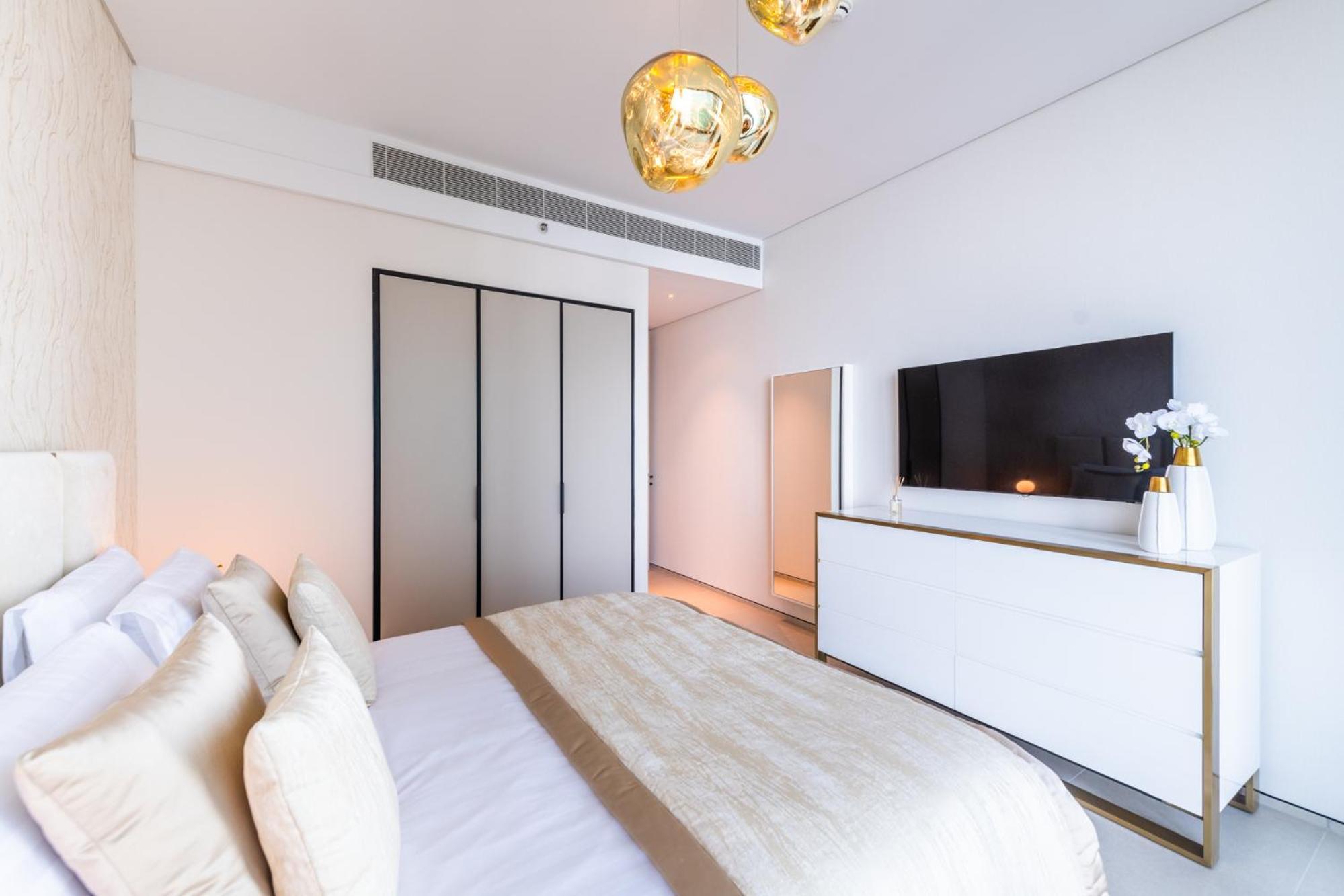 Apartment Address Jbr Sea Views, Jumeirah Residence, Marina - Mint Dubai