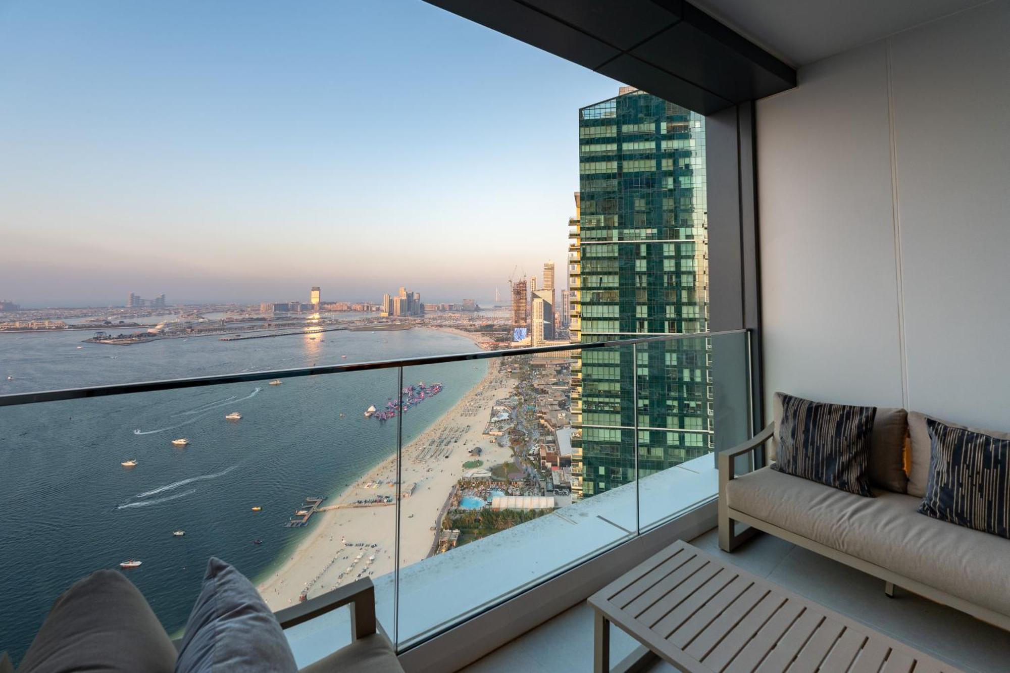 Apartment Address Jbr Sea Views, Jumeirah Residence, Marina - Mint Dubai