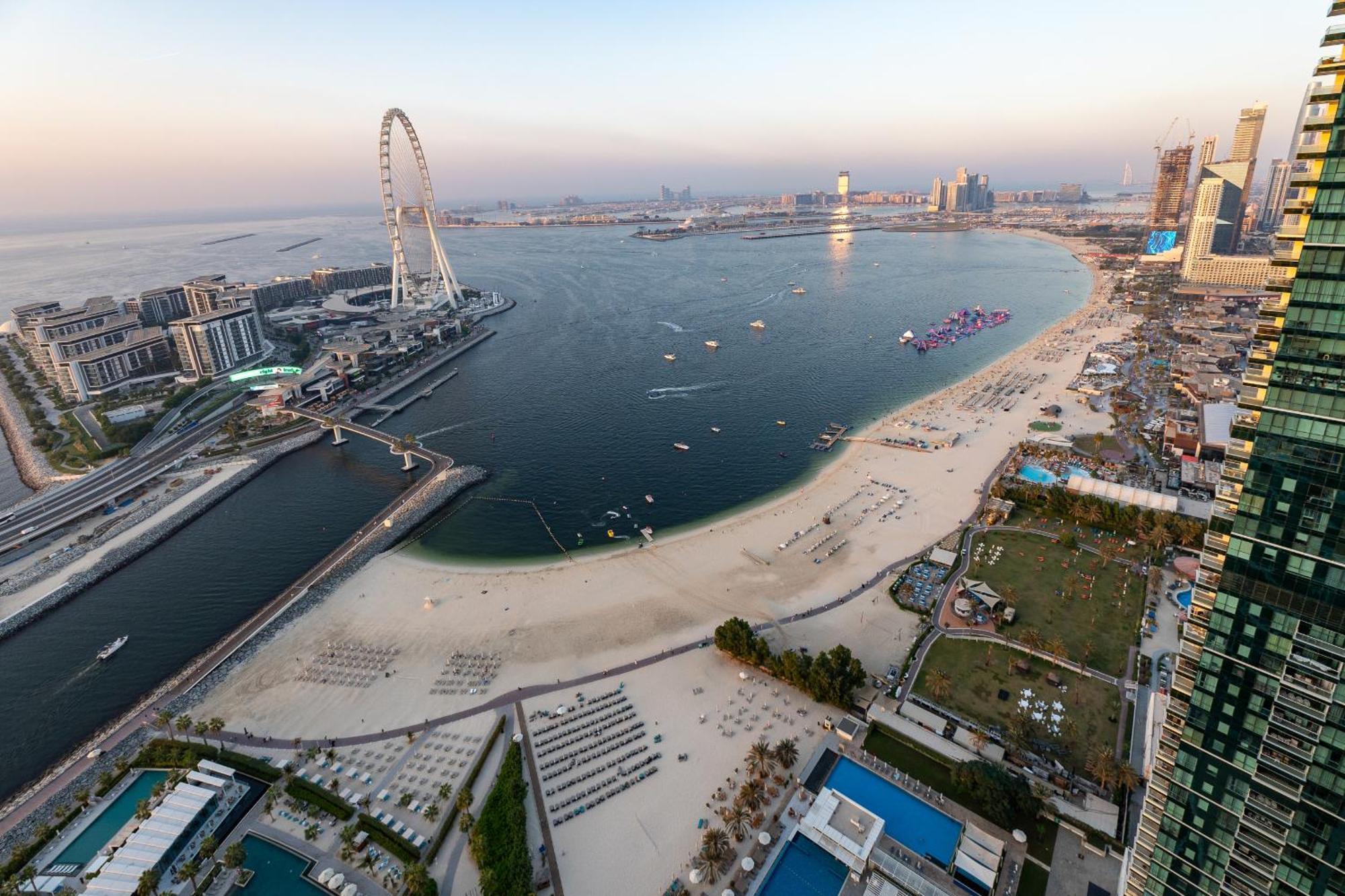 Apartment Address Jbr Sea Views, Jumeirah Residence, Marina - Mint Dubai